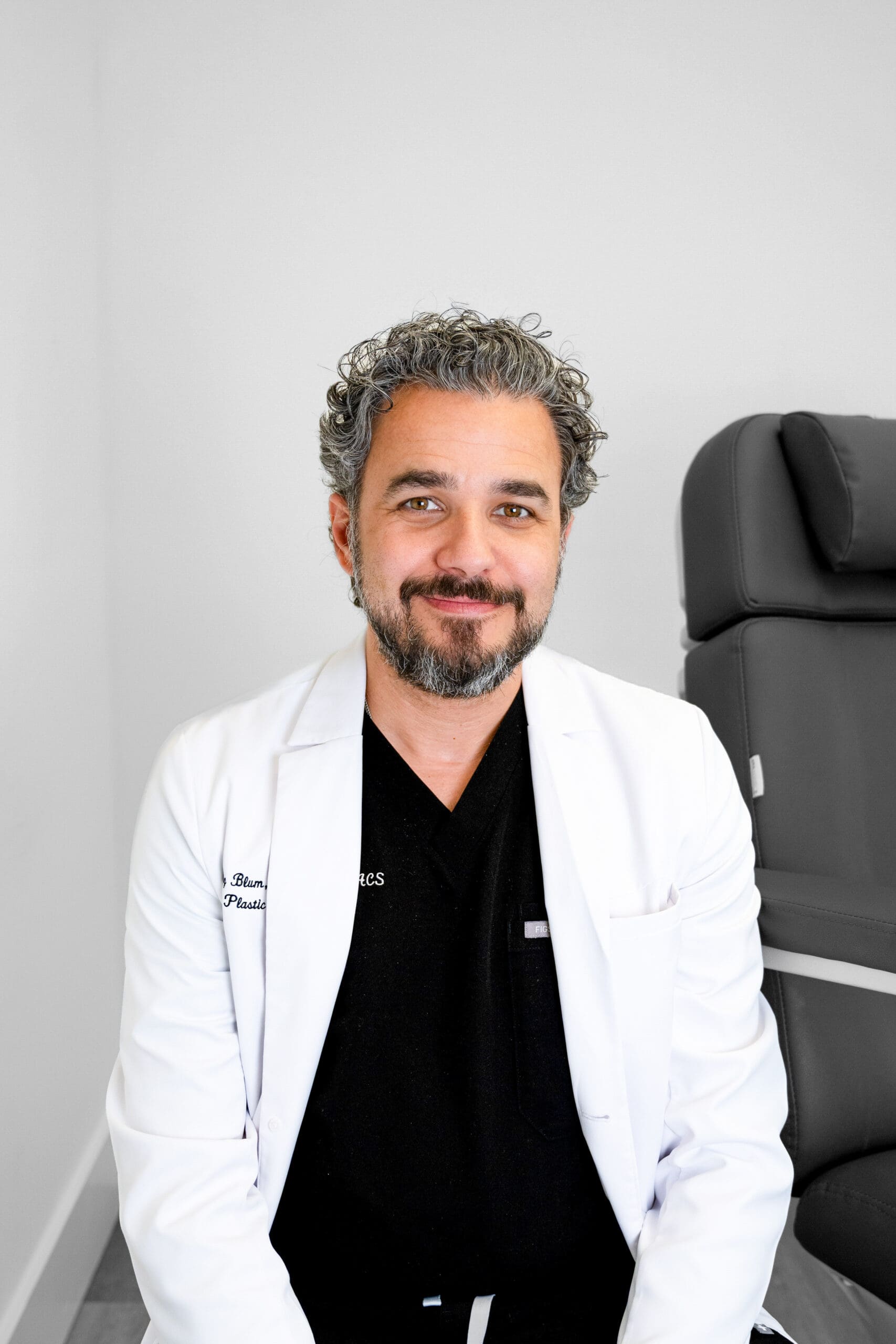 Plastic Surgeon in Charleston, SC