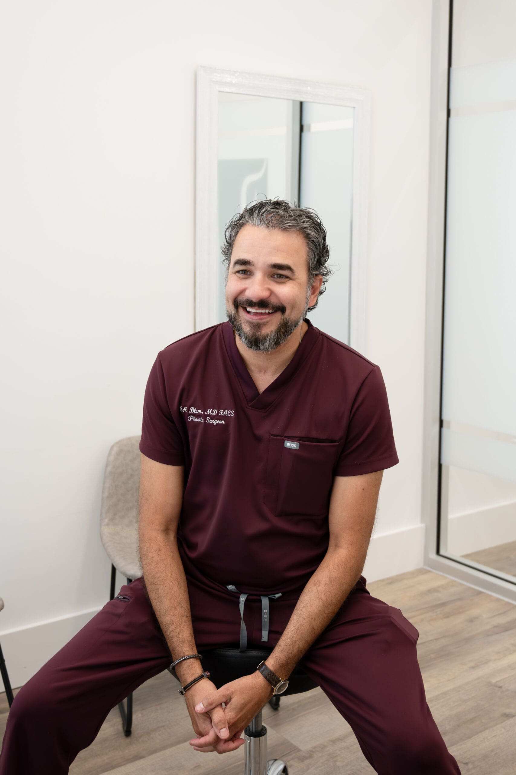 Plastic surgeon in charleston county, sc