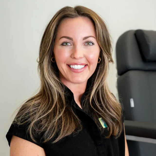 Meet the Team 🌿 Meet Anna Frank! Anna joined the team in 2020 and is a Surgical Tech and Local Procedure Scheduler here at Sweetgrass. She graduated with her Surgical Tech degree in 2014 holding 11 years of operating room experience under her belt! Get to know Anna: 🥤Fav Drink: Barq’s Root Beer🍴Fav Chs Restaurant: Sermet’s Courtyard ☀️Favorite Thing To Do When Not Working: Spend time at the beach 🫧Favorite Treatment: Botox and Aerolase 🌟Favorite Part About Working at Sweetgrass: “I love that our patients are choosing to be here with us! Our team is dedicated to the highest quality care and we love getting to share that with them.” Thank you, Anna for all that you do for Sweetgrass and our team! 🌟 #sweetgrassmedspa #meettheteam #charlestonplasticsurgery #sweetgrassplasticsurgery #charlestonor